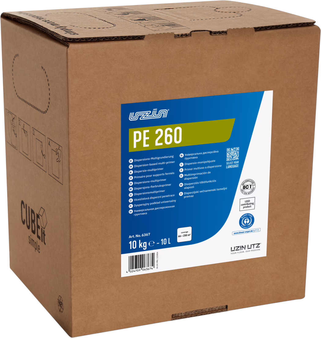 UZIN_Dummy_PE 260-10kg CUBE_2024-06 Brown corrugated cardboard box featuring a blue and green label marked "PE 260". The label shows the UZIN logo, product name, multilingual note describing a dispersion-based multi-primer, quantity '10 kg ≈ 10 L', article number, barcode, coverage details and certification marks. The side panel has handling icons and the 'CUBEit simple' brand. The product is photographed on a white background, with the front label and top flap in clear view.